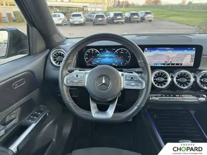 Photo 15 Mercedes GLB  200 d 8G-DCT