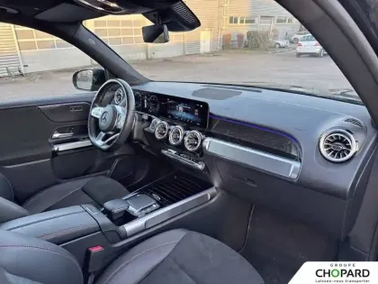 Photo 12 Mercedes GLB  200 d 8G-DCT