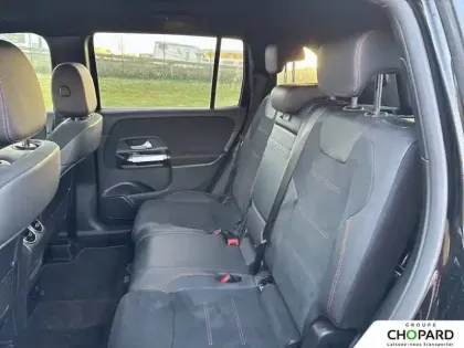 Photo 17 Mercedes GLB  200 d 8G-DCT