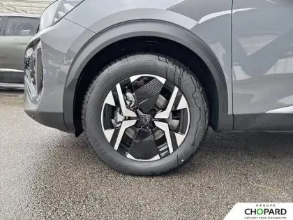 Photo 8 Peugeot 2008  Hybrid 145 e-DCS6