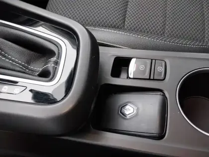 Photo 48 Renault Arkana  E-Tech 145