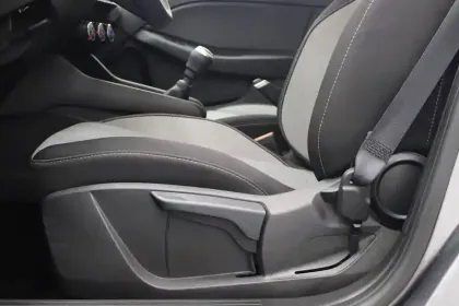 Photo 17 Renault Clio Gén. V (BJA) Ph2 Evolution 5