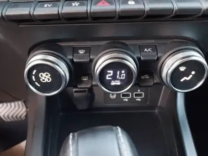 Photo 29 Renault Arkana  E-Tech 145 - 21B