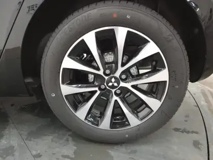 Photo 20 Mitsubishi Colt  1.0 MPI-T 91