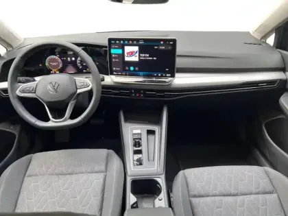 Photo 17 Volkswagen Golf  1.5 eHybrid 204 DSG6