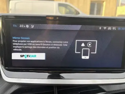 Photo 29 Peugeot 2008  PureTech 100 S&S BVM6