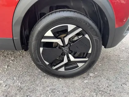 Photo 10 Peugeot 2008  PureTech 100 S&S BVM6