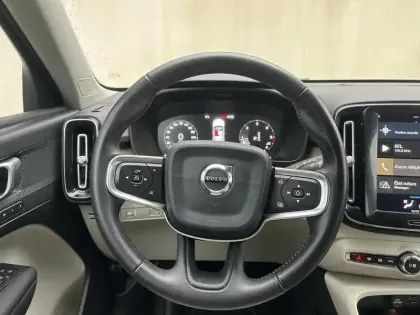 Photo 15 Volvo Xc40  D3 AWD AdBlue 150 ch Geartronic 8