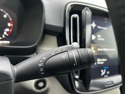 Photo 11 Volvo Xc40  D3 AWD AdBlue 150 ch Geartronic 8