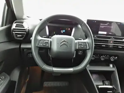 Photo 8 Citroën C4  PureTech 130 EAT8