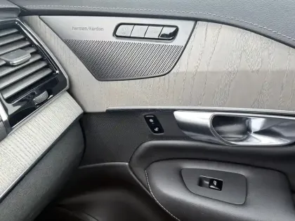 Photo 22 Volvo Xc90  T8 AWD Hybride Rechargeable 455 ch Geartronic 8 7pl