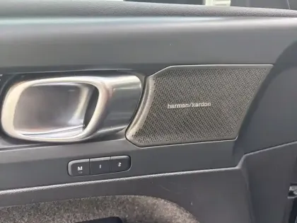 Photo 14 Volvo Xc40  B3 163 ch DCT7