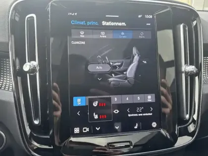 Photo 16 Volvo Xc40  B3 163 ch DCT7