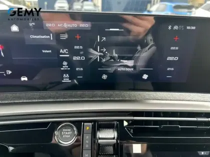 Photo 72 Peugeot 3008  Hybrid 145 e-DCS6