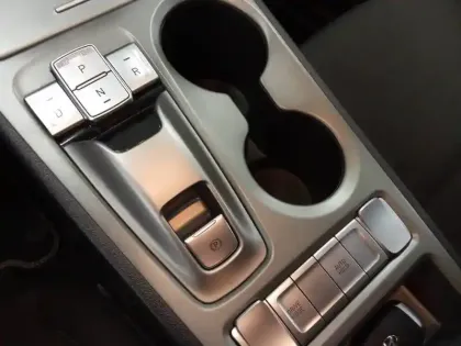 Photo 23 Hyundai Kona  Electrique 39 kWh - 136 ch