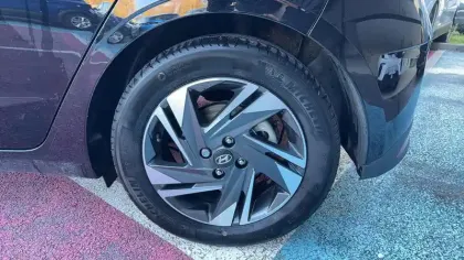 Photo 19 Hyundai I20  1.0 T-GDi 100 Hybrid 48V