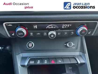 Photo 33 Audi Q3  35 TFSI 150 ch S tronic 7