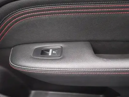 Photo 31 Renault Arkana  E-Tech 145 - 21B