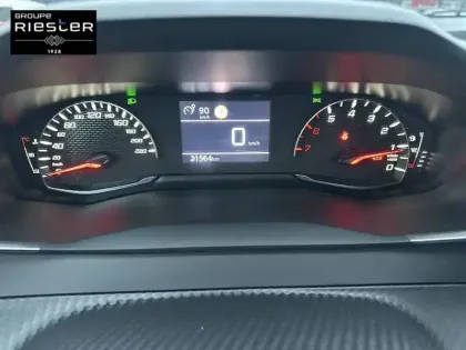 Photo 37 Peugeot 2008  100 S&S BVM6