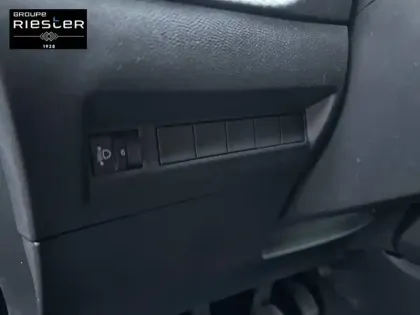 Photo 45 Peugeot 2008  100 S&S BVM6