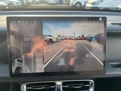 Photo 14 Leapmotor B10  BEV 67.1 kWh - 160 kW