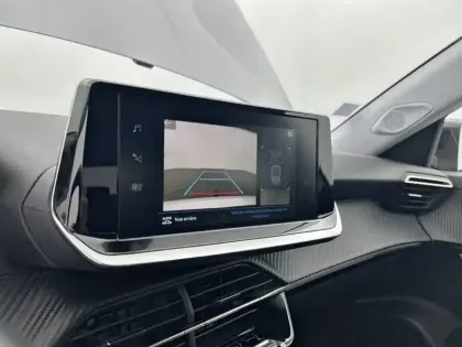 Photo 43 Peugeot 2008  BlueHDi 130 S&S EAT8