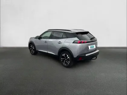 Photo 50 Peugeot 2008  BlueHDi 130 S&S EAT8