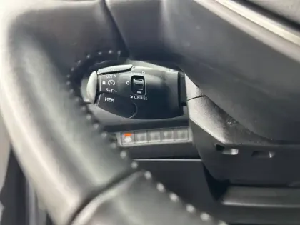 Photo 62 Peugeot 2008  BlueHDi 130 S&S EAT8