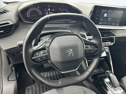 Photo 30 Peugeot 2008  BlueHDi 130 S&S EAT8