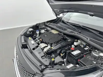 Photo 36 Peugeot 2008  BlueHDi 130 S&S EAT8