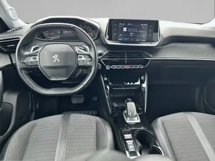 Photo 29 Peugeot 2008  BlueHDi 130 S&S EAT8