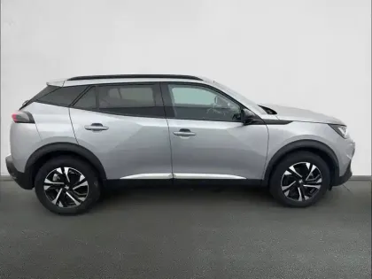 Photo 25 Peugeot 2008  BlueHDi 130 S&S EAT8