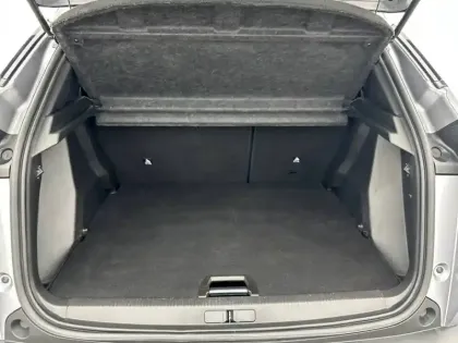 Photo 49 Peugeot 2008  BlueHDi 130 S&S EAT8