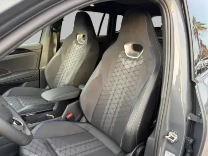 Photo 9 Volkswagen Tiguan  1.5 eHybrid 204ch DSG6