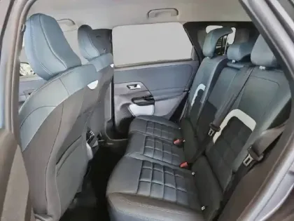 Photo 11 Citroën C5 aircross  Hybride 145 e-DCS6