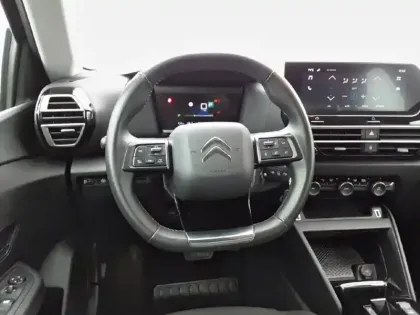 Photo 8 Citroën C4 e- 136 ch Automatique