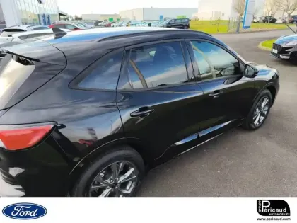 Photo 76 Ford Kuga  2.5 Duratec 190 ch FlexiFuel FHEV E85 Powershift