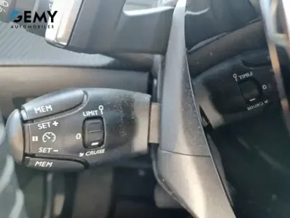 Photo 29 Peugeot 208 Gén. II Ph1 NG Style 5