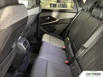 Photo 38 Peugeot 3008  Hybrid 145 e-DCS6