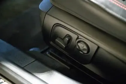 Photo 27 Maserati Ghibli  3.0 V6 Bi-Turbo 350