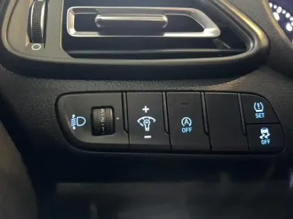 Photo 25 Hyundai I30  SW 1.0 T-GDi 120 iBVM6 Hybrid 48V