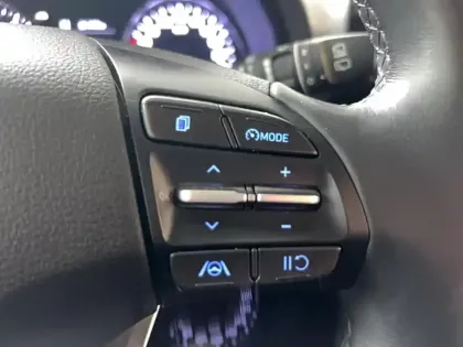 Photo 11 Hyundai I30  SW 1.0 T-GDi 120 iBVM6 Hybrid 48V