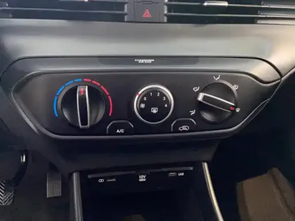 Photo 18 Hyundai Bayon  1.2 84