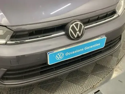Photo 17 Volkswagen Polo 1.0 TSI 95 S&S DSG7 VW Edition