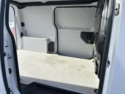 Photo 26 Citroën Jumpy  FGN M DIESEL 180 CH AUTOMAT.