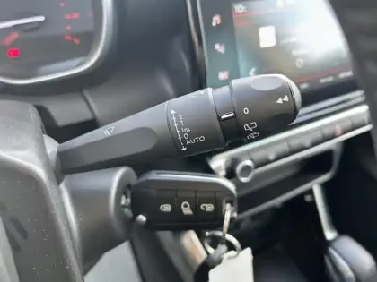 Photo 17 Citroën C3 Aircross  PureTech 130 S&S EAT6 Shine