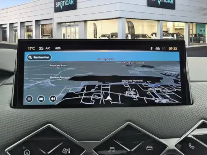 Photo 21 DS DS 3  Hybride 136 e-DCT6 Pallas