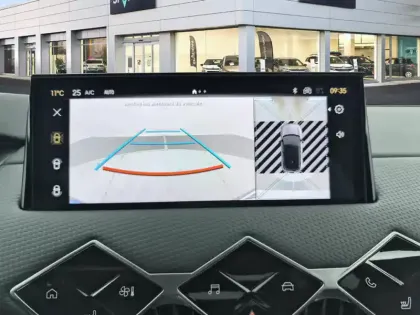 Photo 25 DS DS 3  Hybride 136 e-DCT6 Pallas