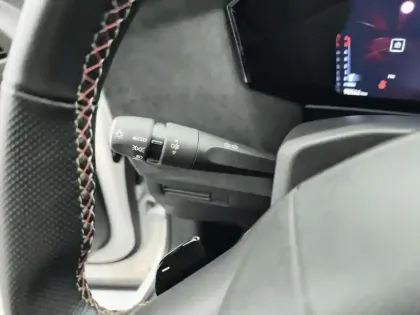 Photo 17 DS DS 4  BlueHDi 130 EAT8 Performance Line+