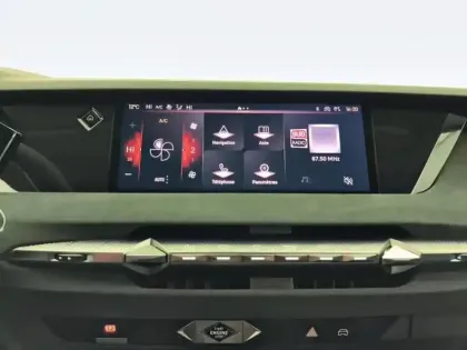 Photo 10 DS DS 4  BlueHDi 130 EAT8 Performance Line+